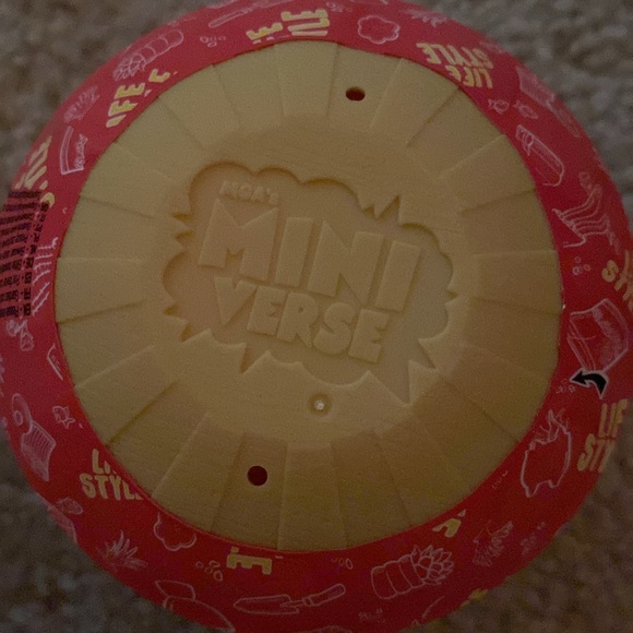 MGA mini verse Make It Mini Home - Picture 2 of 2